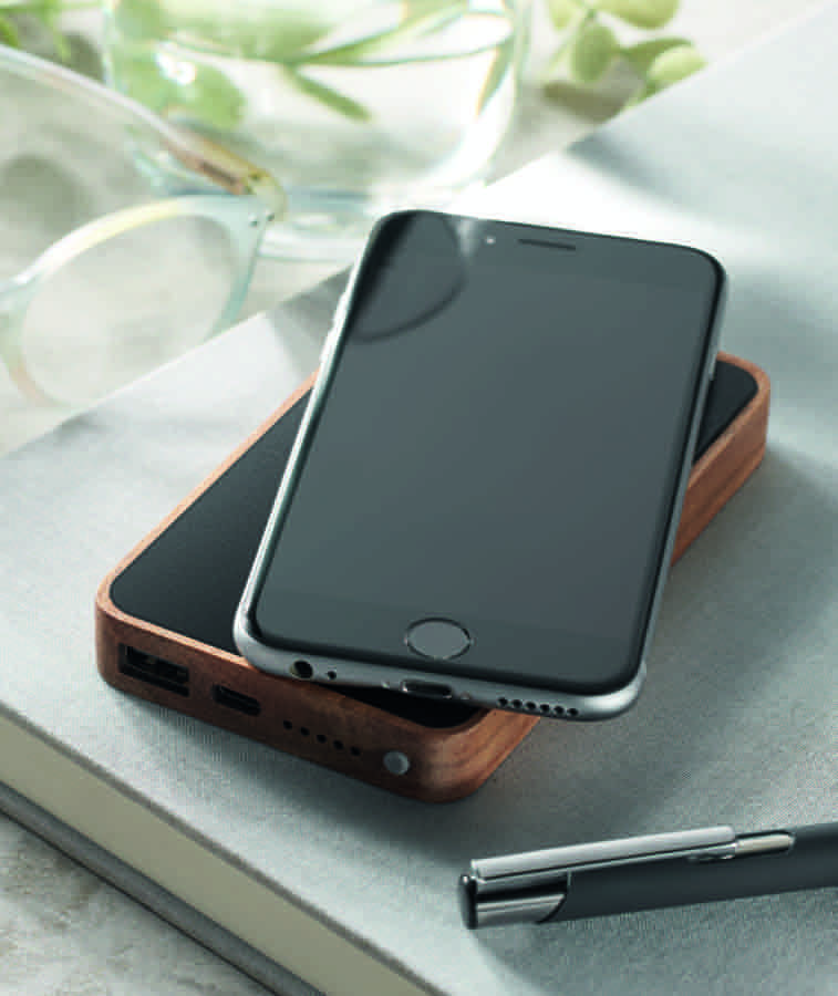 Chargeurs et accessoires connectés personnalisés